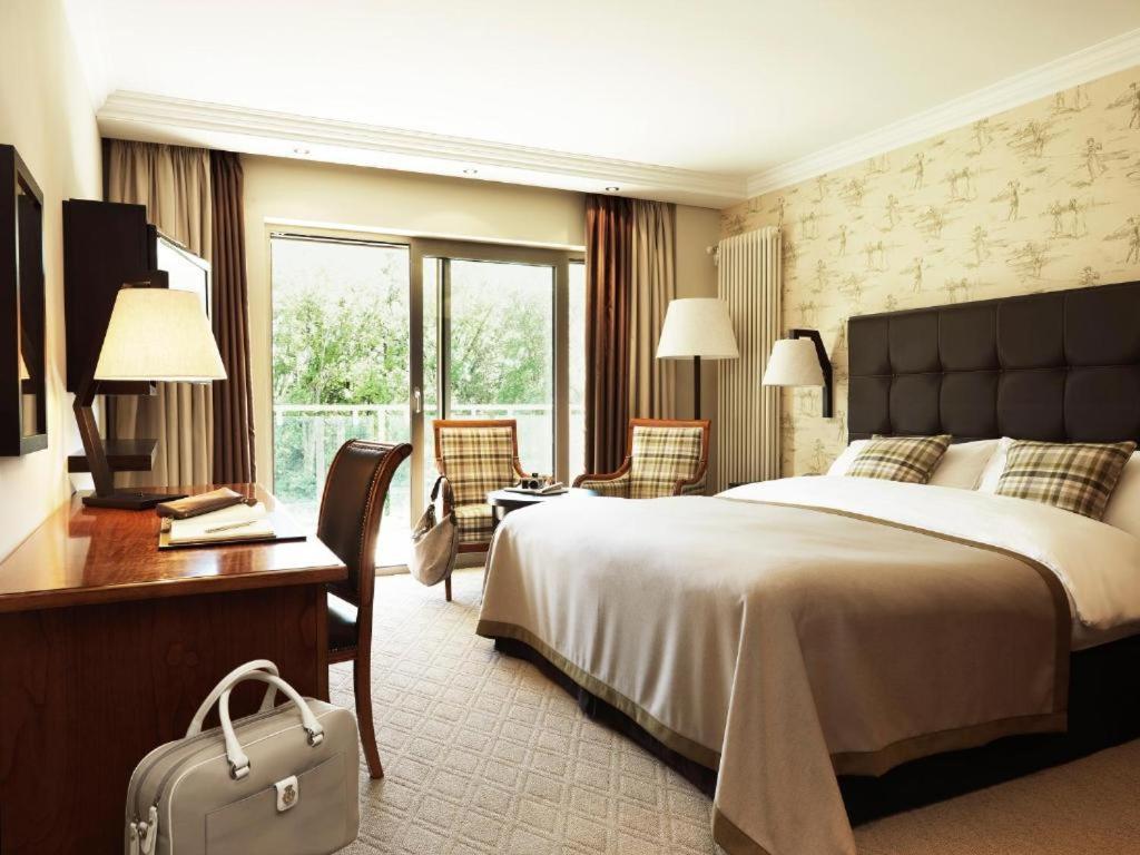 Hotel Tulip Near Delhi Airport New Delhi Buitenkant foto